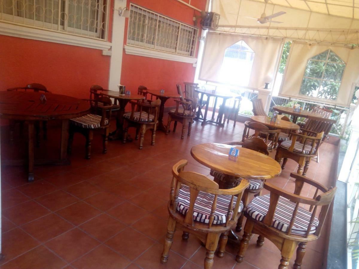 Hotel Windsor-Mombasa Eksteriør billede